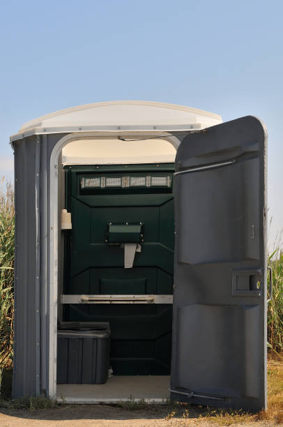 Best Affordable portable toilet rental  in Quincy, MI