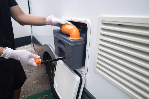 Best Best portable toilet rental  in Quincy, MI