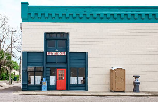 Best Affordable porta potty rental  in Quincy, MI