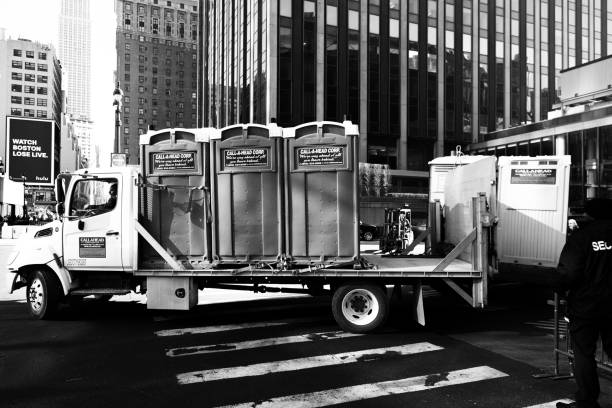 Portable Toilet Options We Offer in Quincy, MI